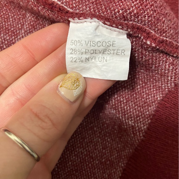 Burgundy women’s stripped cartigan size Large - Picture 3 of 4